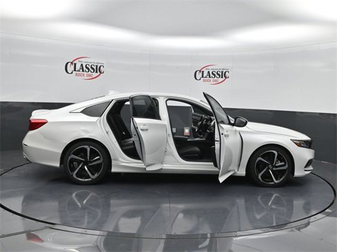 Used 2020 Honda Accord Sport image 36