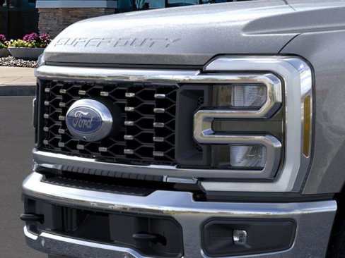 New 2025 Ford F350 Lariat w/ Lariat Ultimate Package image 17