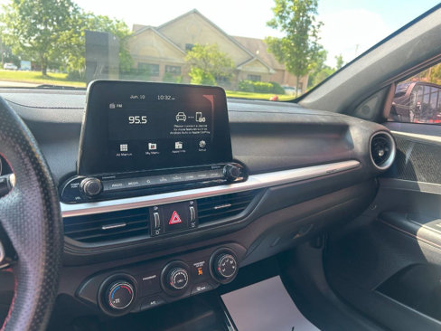 Used 2021 Kia Forte GT image 18