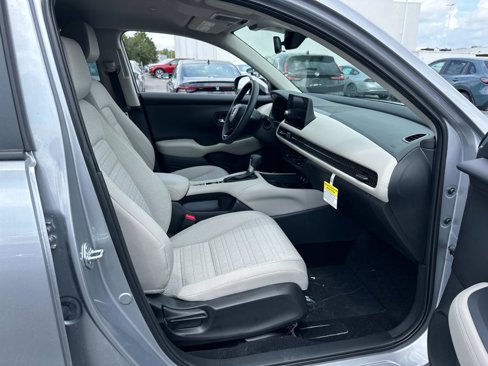 New 2026 Honda HR-V LX image 17