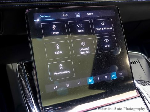 New 2026 Cadillac Escalade IQ Luxury 1 w/ LPO, Radiant Package image 19