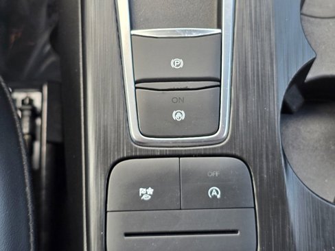 Used 2024 Ford Escape ST-Line image 33