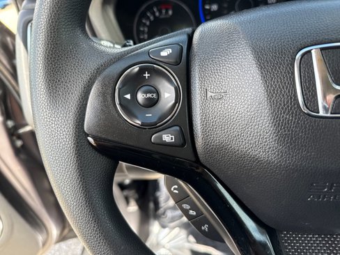 Used 2017 Honda HR-V EX image 14