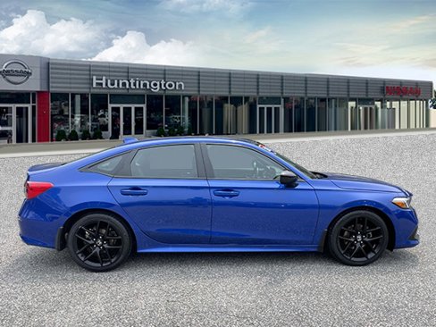 Used 2023 Honda Civic Sport image 5