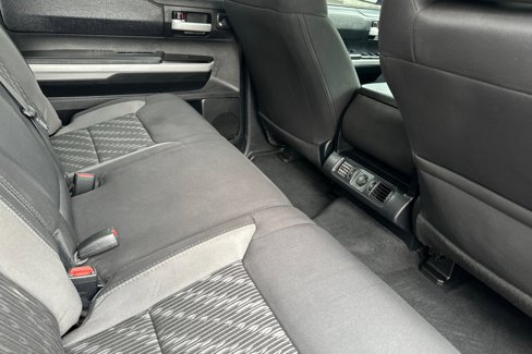 Used 2018 Toyota Tundra SR5 image 17