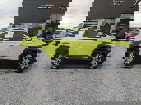 New 2025 Hyundai Kona SE image 3