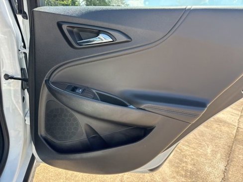Used 2024 Chevrolet Malibu LT image 13
