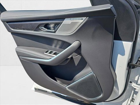 New 2026 Jaguar F-PACE R-Dynamic S image 27