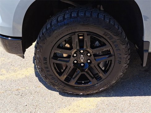 Used 2024 Chevrolet Silverado 1500 Custom Trail Boss image 9