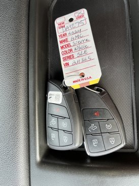 Used 2024 GMC Sierra 3500 SLE w/ SLE Convenience Package image 43