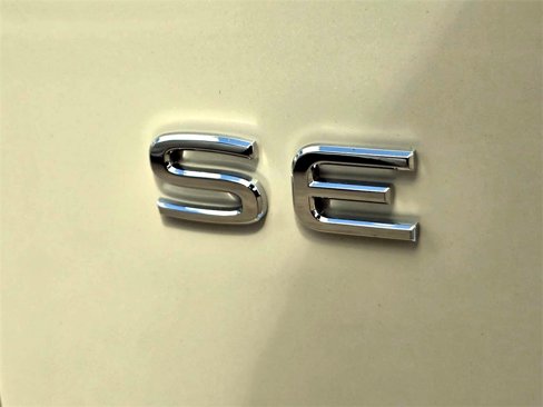 New 2026 Volkswagen Atlas SE image 7