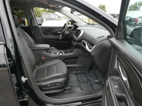 Used 2021 GMC Terrain SLT w/ Elevation Edition image 26