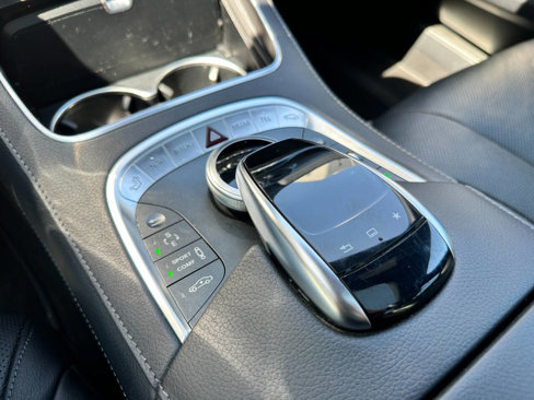 Used 2016 Mercedes-Benz S 550 Sedan image 40