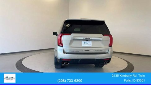 Used 2023 GMC Yukon XL Denali image 6