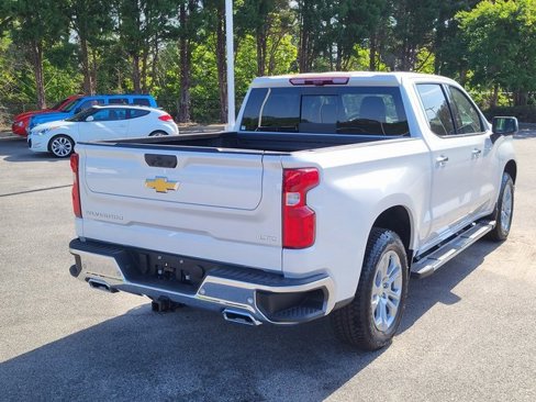 New 2025 Chevrolet Silverado 1500 LTZ w/ LTZ Premium Package image 2