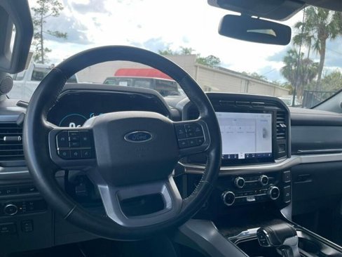 Used 2023 Ford F150 Lariat image 12