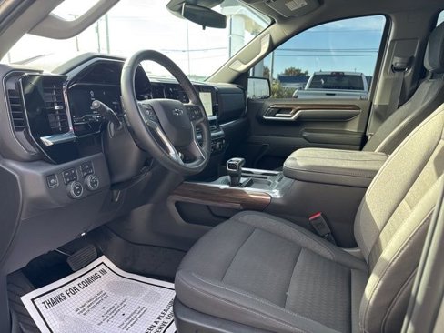 Used 2024 Chevrolet Silverado 1500 RST image 14