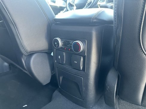 Used 2024 Ford Explorer Limited image 25