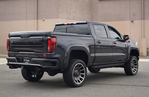 Used 2022 GMC Sierra 1500 AT4 w/ AT4 Premium Package image 4