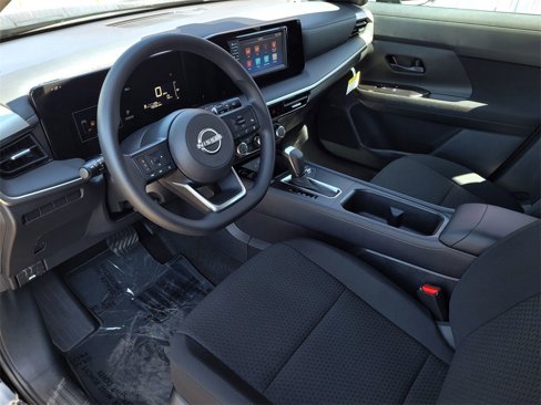 Used 2025 Nissan Kicks S image 9