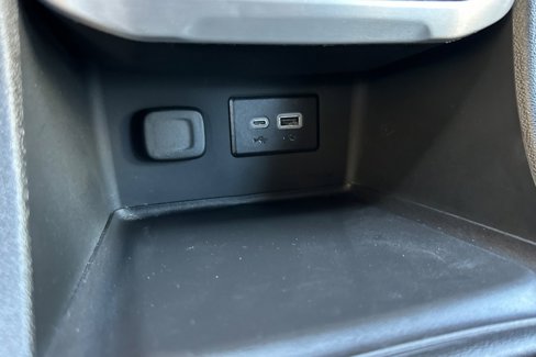 Used 2023 GMC Acadia SLE w/ Elevation Edition image 31