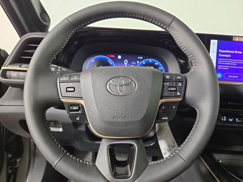 New 2026 Toyota Crown Platinum image 20