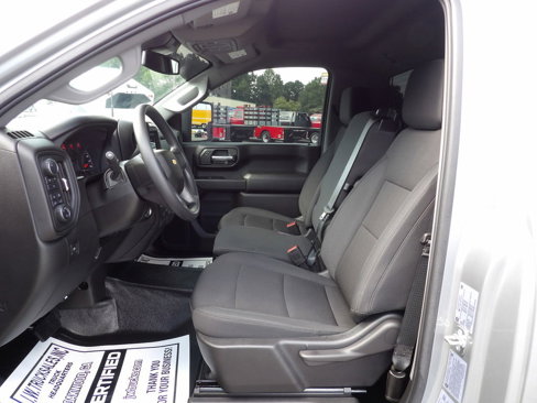 Used 2025 Chevrolet Silverado 2500 W/T image 17