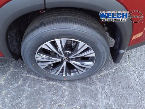 Used 2023 Nissan Rogue SV image 8