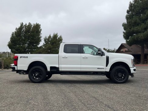 Used 2025 Ford F350 Lariat w/ Black Appearance Package image 7