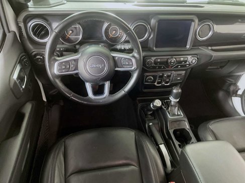 Used 2022 Jeep Wrangler Unlimited Sahara image 20