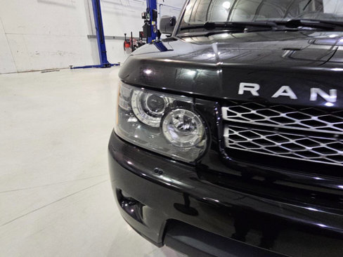 Used 2013 Land Rover Range Rover Sport HSE LUX image 22