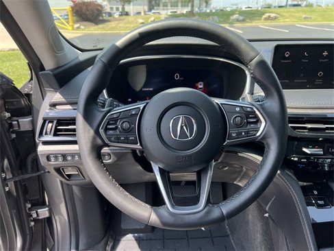 Used 2023 Acura MDX SH-AWD w/ Advance Package image 12