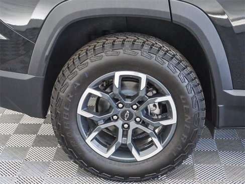 New 2026 Chevrolet Equinox ACTIV w/ LPO, Floor Liner Package image 10