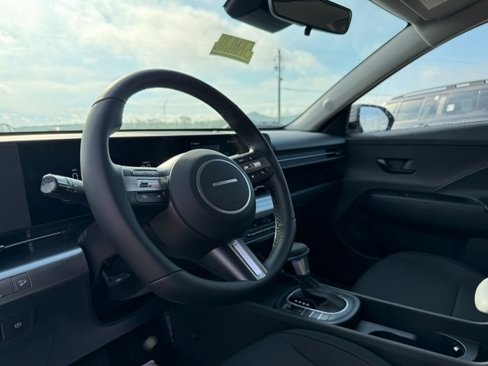 New 2025 Hyundai Kona SEL image 18