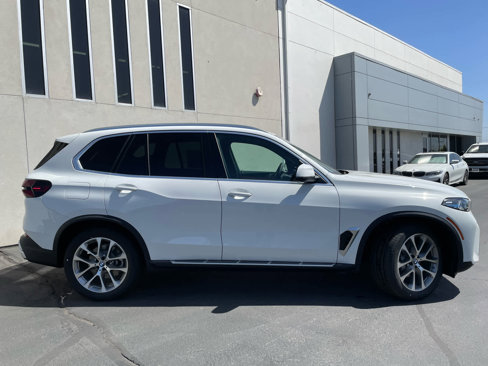 New 2026 BMW X5 xDrive40i w/ Parking Assistance Package image 6