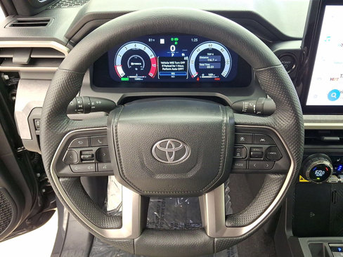 Used 2024 Toyota Tacoma Trailhunter image 16