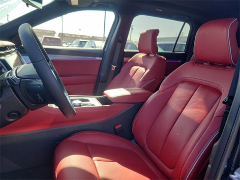 New 2025 Jeep Wagoneer Launch Edition image 15