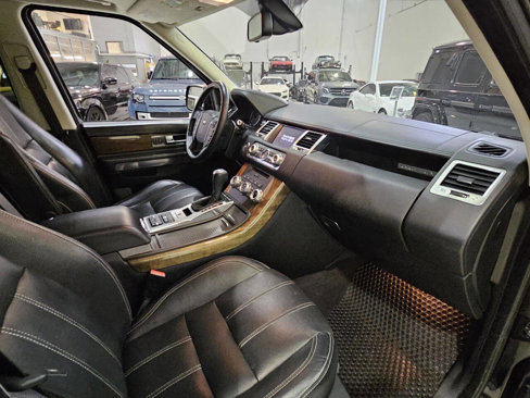 Used 2013 Land Rover Range Rover Sport HSE LUX image 39