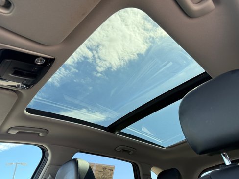 Certified 2022 Kia Sorento SX image 23