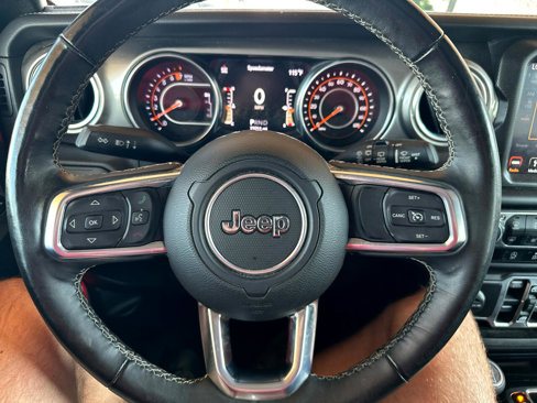 Used 2018 Jeep Wrangler Unlimited Sahara w/ Dual Top Group image 58