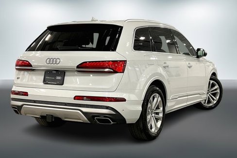 Certified 2025 Audi Q7 3.0T Prestige w/ Prestige Package image 13