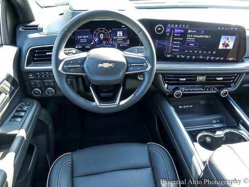 New 2026 Chevrolet Suburban Premier image 17