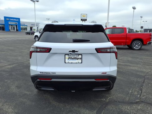 New 2026 Chevrolet Equinox RS w/ LPO, Floor Liner Package image 5