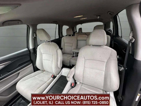 Used 2017 Honda Pilot EX image 32