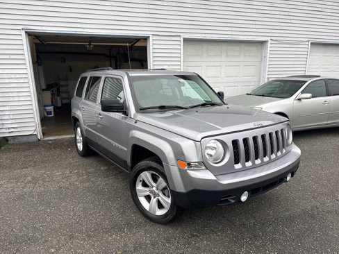 Used 2016 Jeep Patriot Latitude image 3