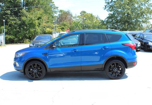 Used 2019 Ford Escape Titanium image 4