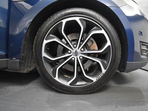 Used 2016 Ford Taurus SHO w/ Equipment Group 401A image 16