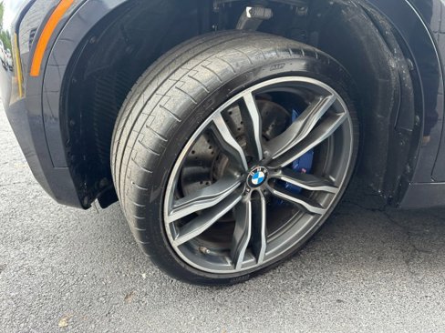 Used 2018 BMW X6 M image 36