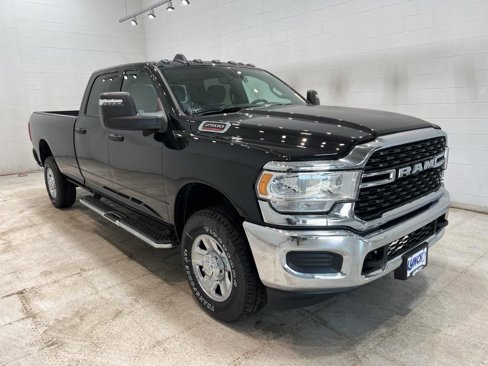 New 2024 RAM 2500 Tradesman w/ Towing Technology Group image 42