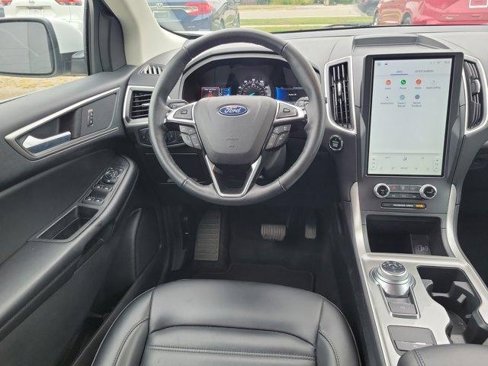 Used 2024 Ford Edge SEL image 14